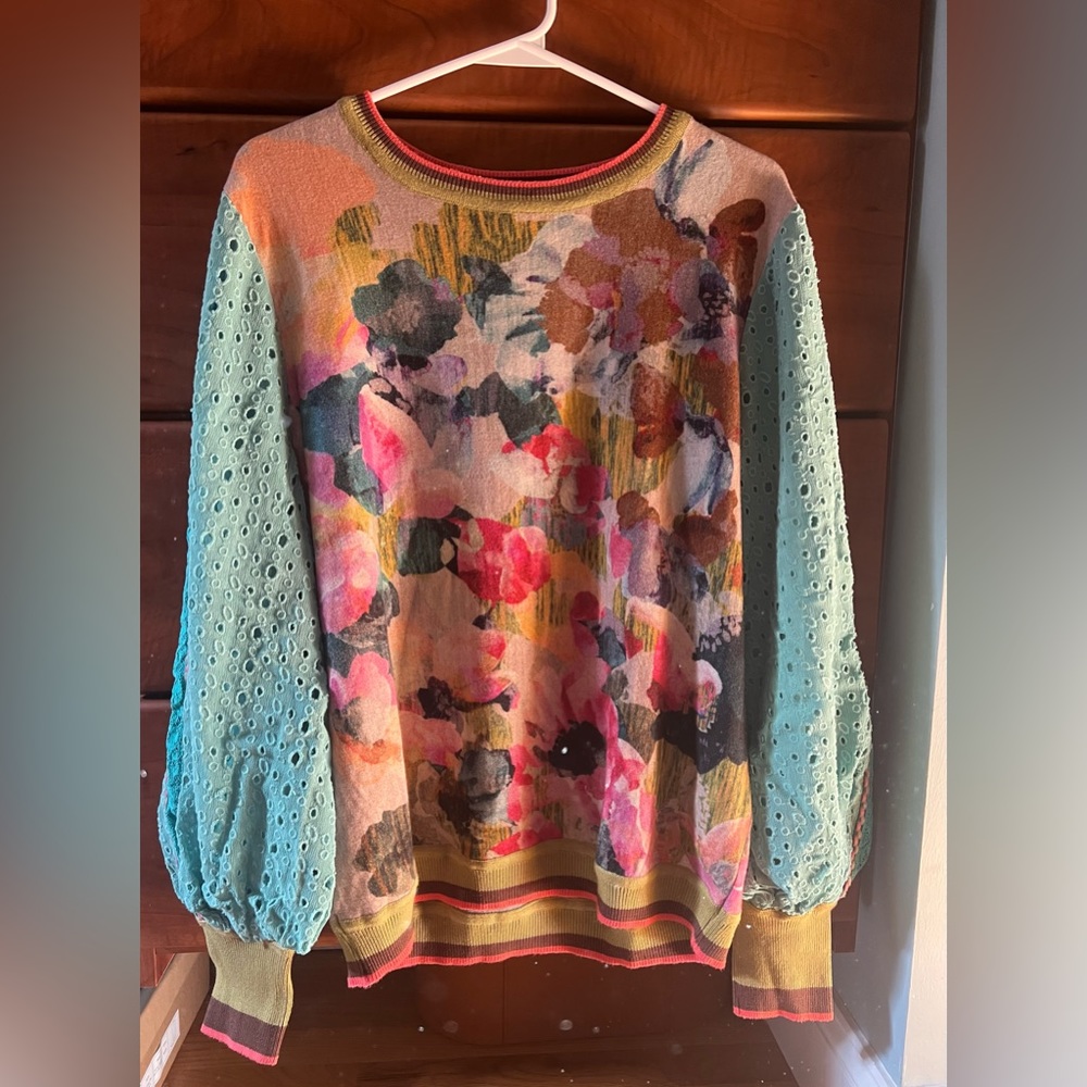 Anthropologie blank London, medium